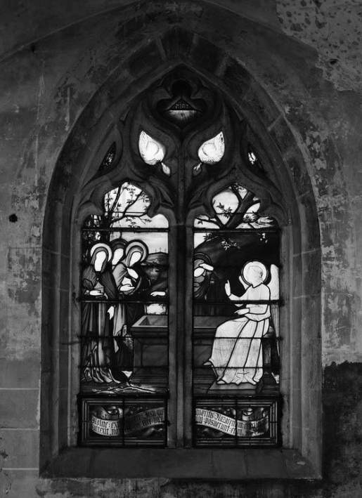 Fenêtre de la chapelle gauche. © Jean-Luc Duthu / Région Bourgogne-Franche-Comté, Inventaire du patrimoine - 1978