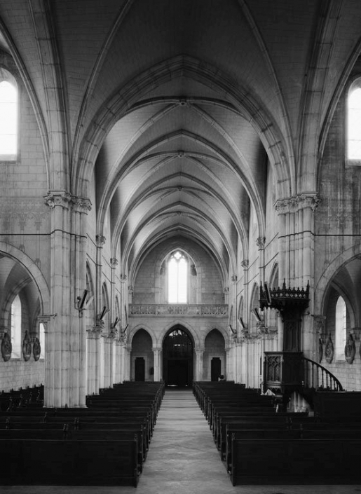 Vue d'ensemble de l'intérieur, depuis le choeur. © Michel Rosso / Région Bourgogne-Franche-Comté, Inventaire du patrimoine - 1979