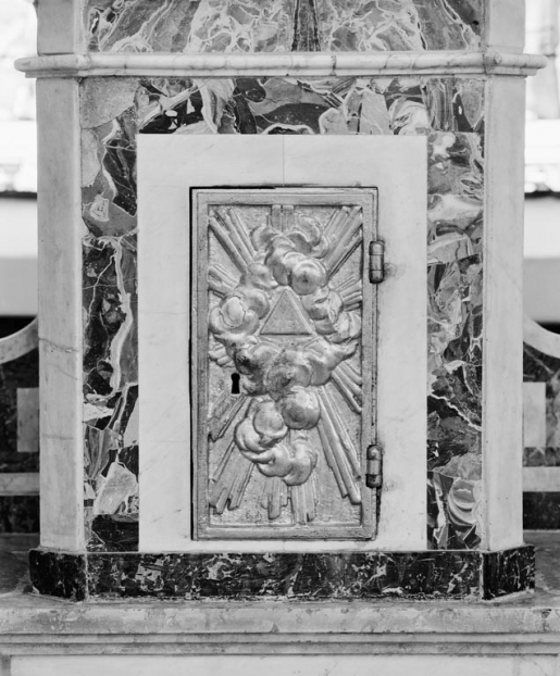 Détail de la porte du tabernacle. © Jean-Luc Duthu / Région Bourgogne-Franche-Comté, Inventaire du patrimoine - 1979