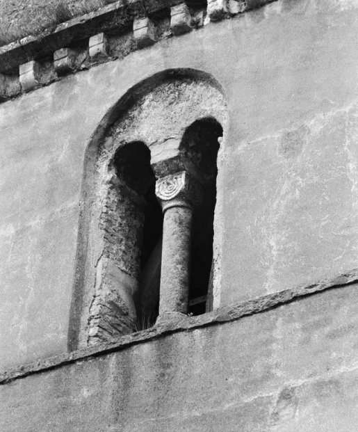 Clocher : baies de la face gauche. © Jean-Luc Duthu / Région Bourgogne-Franche-Comté, Inventaire du patrimoine - 1979