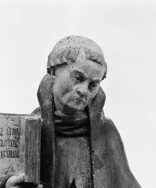 Détail de la tête. © Jean-Luc Duthu / Région Bourgogne-Franche-Comté, Inventaire du patrimoine - 1979