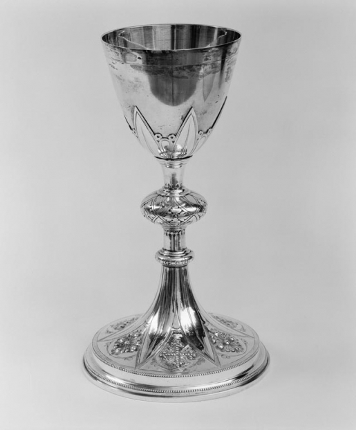 Vue d'ensemble du calice. © Jean-Luc Duthu / Région Bourgogne-Franche-Comté, Inventaire du patrimoine - 1979