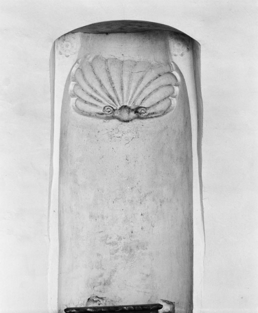 Niche centrale du mur postérieur. © Jean-Luc Duthu / Région Bourgogne-Franche-Comté, Inventaire du patrimoine - 1979