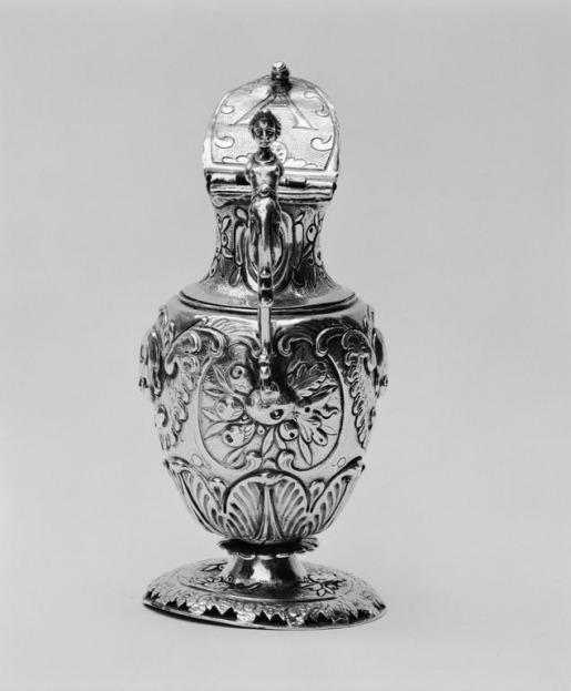 Vue de dos de la burette A. © Michel Thierry / Région Bourgogne-Franche-Comté, Inventaire du patrimoine - 1979