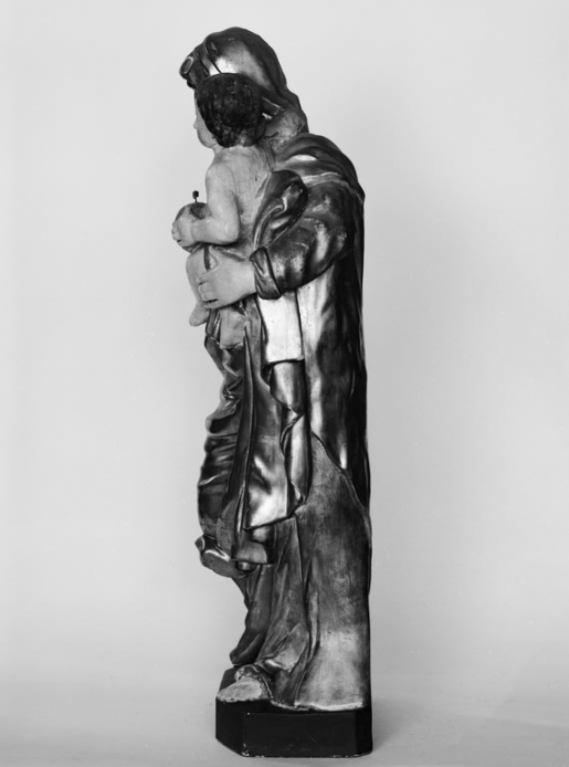 Vue de profil gauche. © Michel Thierry / Région Bourgogne-Franche-Comté, Inventaire du patrimoine - 1979