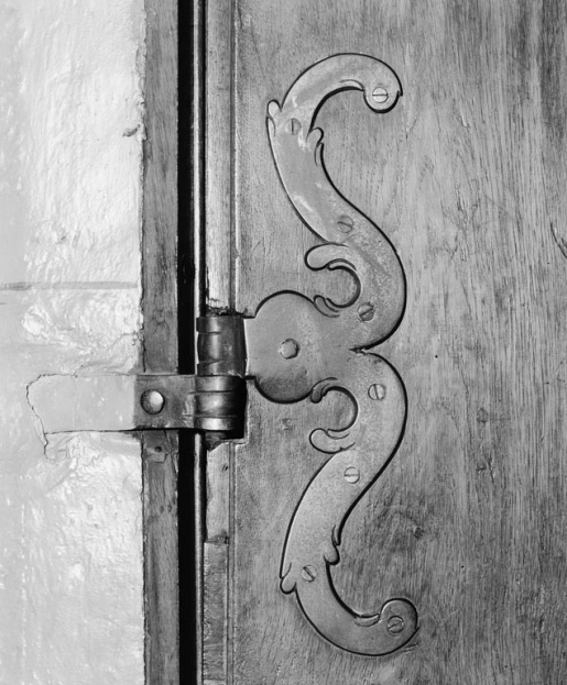 Détail d'une penture. © Jean-Luc Duthu / Région Bourgogne-Franche-Comté, Inventaire du patrimoine - 1979