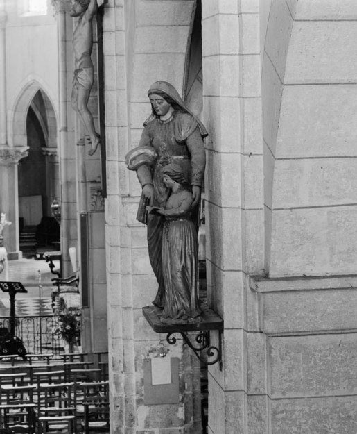 Vue de profil gauche. © Jean-Luc Duthu / Région Bourgogne-Franche-Comté, Inventaire du patrimoine - 1979