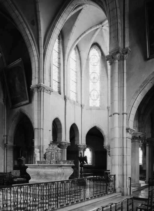 Choeur et déambulatoire. © Michel Rosso / Région Bourgogne-Franche-Comté, Inventaire du patrimoine - 1979