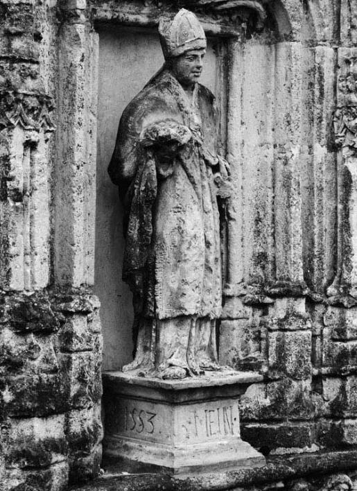 Vue du saint, de trois-quarts droit. © Michel Thierry / Région Bourgogne-Franche-Comté, Inventaire du patrimoine - 1979