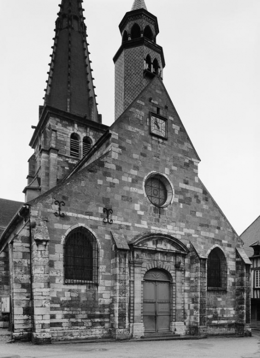 Façade. © Michel Thierry / Région Bourgogne-Franche-Comté, Inventaire du patrimoine - 1979