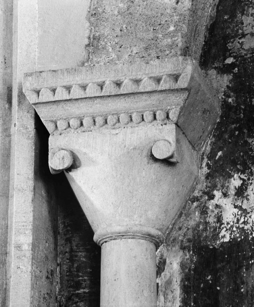 Chapiteau n°11. © Michel Rosso / Région Bourgogne-Franche-Comté, Inventaire du patrimoine - 1980