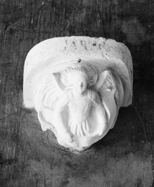 Console. © Michel Thierry / Région Bourgogne-Franche-Comté, Inventaire du patrimoine - 1980