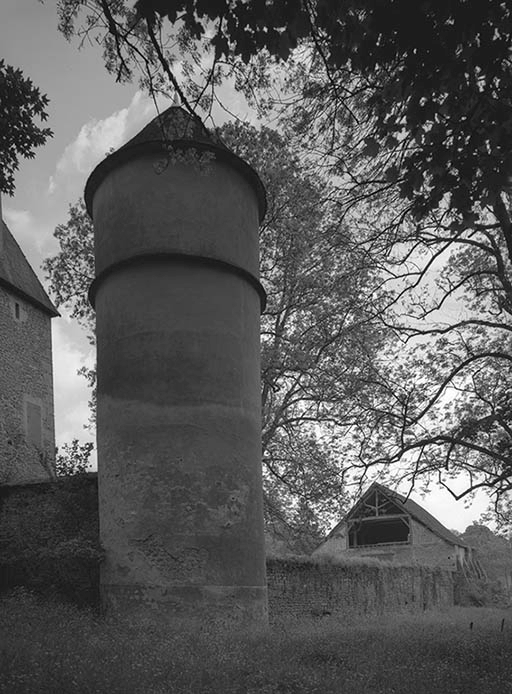 Tour nord-ouest. © Michel Thierry / Région Bourgogne-Franche-Comté, Inventaire du patrimoine - 1980