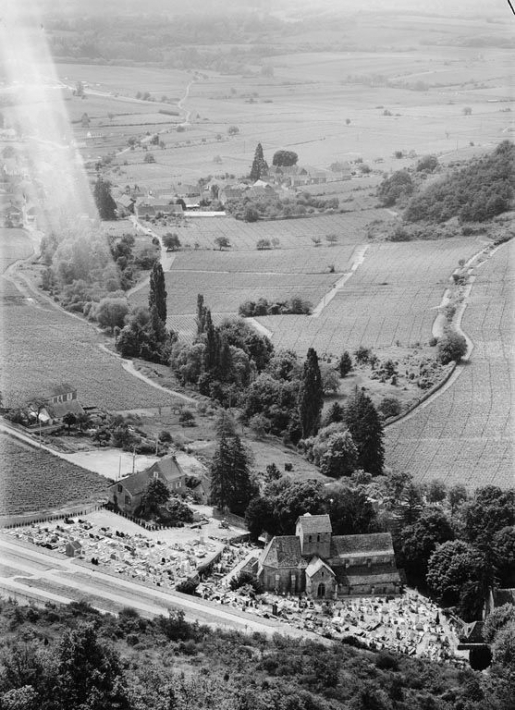 Vue d'ensemble prise du nord. © Michel Rosso / Région Bourgogne-Franche-Comté, Inventaire du patrimoine - 1980