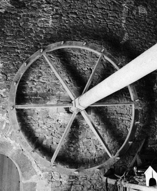 Pressoir : roue verticale. © Jean-Luc Duthu / Région Bourgogne-Franche-Comté, Inventaire du patrimoine - 1980