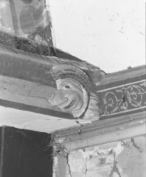 Charpente de la nef, extrémité droite du 5ème entrait © Jean-Luc Duthu / Région Bourgogne-Franche-Comté, Inventaire du patrimoine - 1985