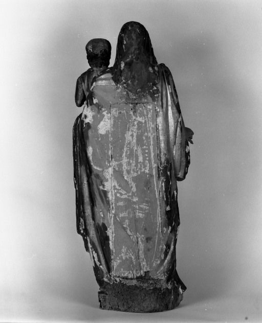 Vue de dos © Michel Thierry / Région Bourgogne-Franche-Comté, Inventaire du patrimoine - 1985