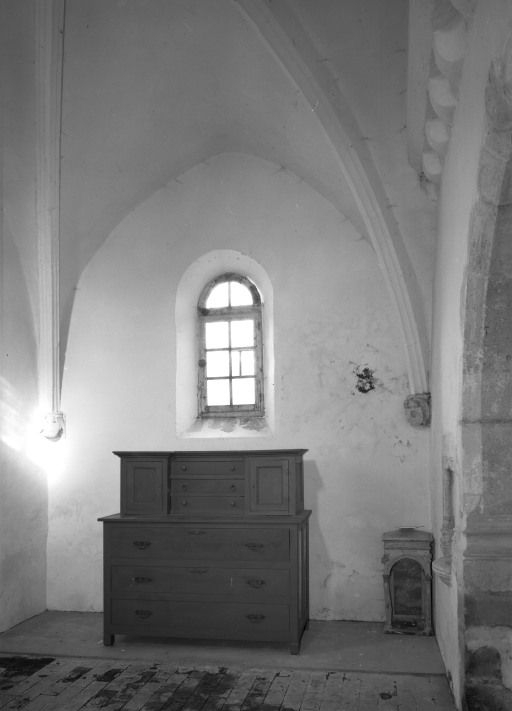 Chapelle seigneuriale © Michel Thierry / Région Bourgogne-Franche-Comté, Inventaire du patrimoine - 1986