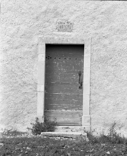 Elévation droite, porte latérale © Michel Thierry / Région Bourgogne-Franche-Comté, Inventaire du patrimoine - 1986