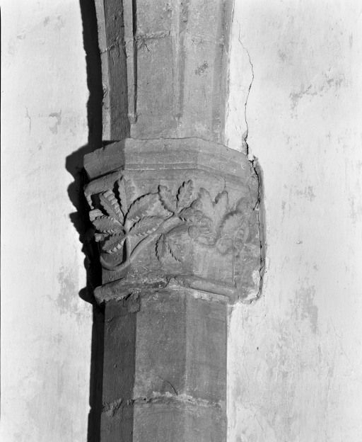 Bas-côté gauche, 2e chapiteau gauche © Jean-Luc Duthu / Région Bourgogne-Franche-Comté, Inventaire du patrimoine - 1986