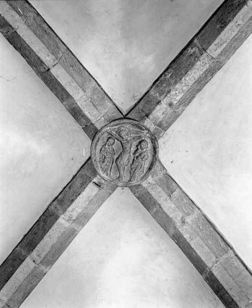 Bras droit du transept, clef de voûte © Jean-Luc Duthu / Région Bourgogne-Franche-Comté, Inventaire du patrimoine - 1986