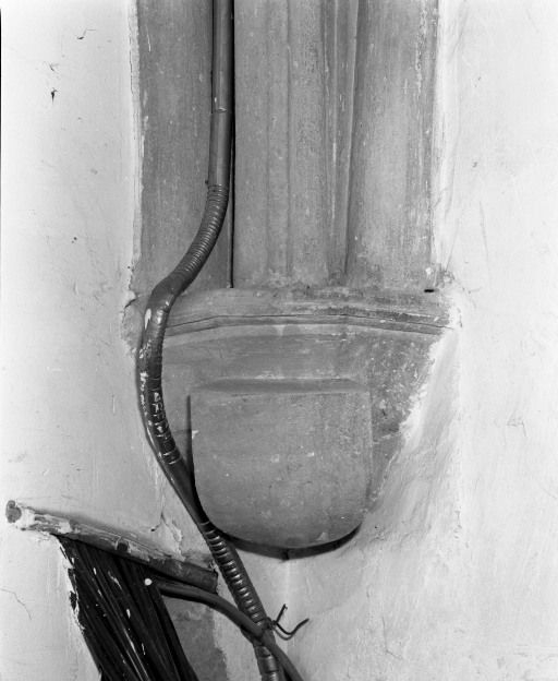 Sacristie, culot postérieur droit © Jean-Luc Duthu / Région Bourgogne-Franche-Comté, Inventaire du patrimoine - 1986