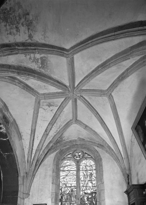 Deuxième chapelle droite, voûte © Michel Thierry / Région Bourgogne-Franche-Comté, Inventaire du patrimoine - 1986
