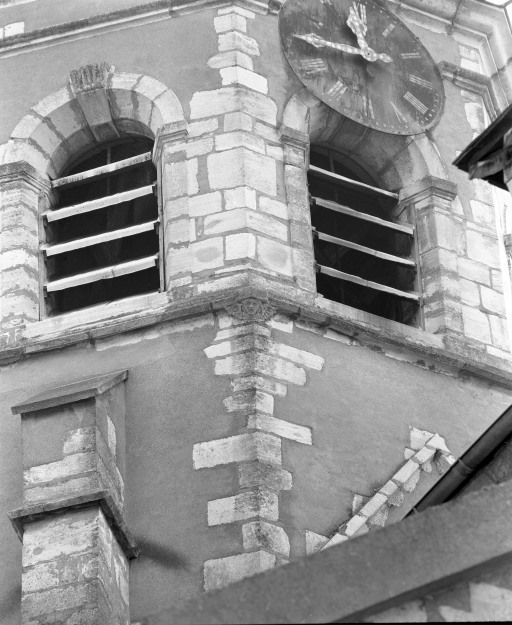 Clocher, détail © Jean-Luc Duthu / Région Bourgogne-Franche-Comté, Inventaire du patrimoine - 1986
