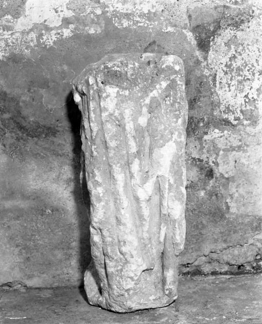 Face. © Jean-Luc Duthu / Région Bourgogne-Franche-Comté, Inventaire du patrimoine - 1987 Face. © Jean-Luc Duthu / Région Bourgogne-Franche-Comté, Inventaire du patrimoine - 1987