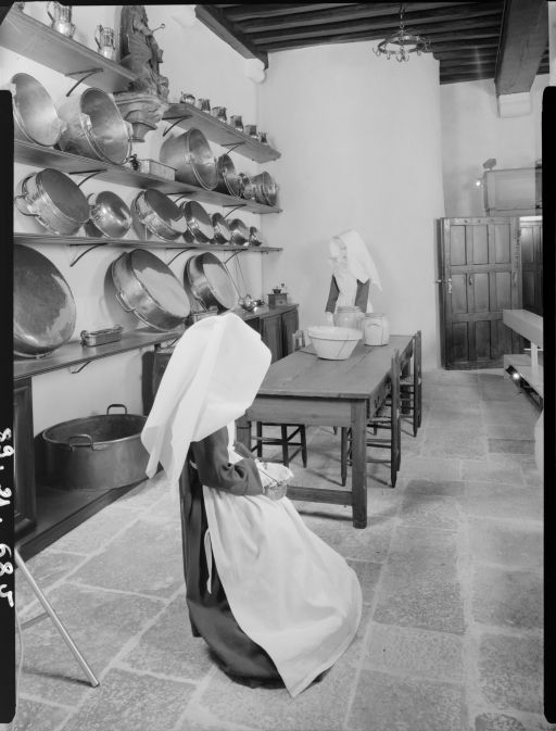 Cuisine : vue partielle © Jean-Luc Duthu / Région Bourgogne-Franche-Comté, Inventaire du patrimoine - 1989