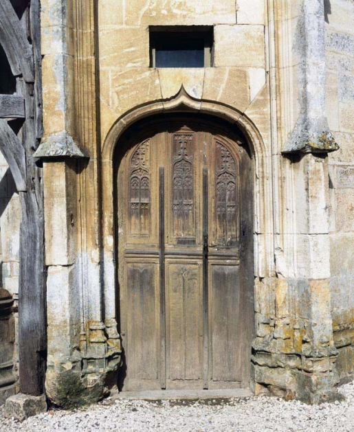  château fort © Jean-Luc Duthu / Région Bourgogne-Franche-Comté, Inventaire du patrimoine - 1993