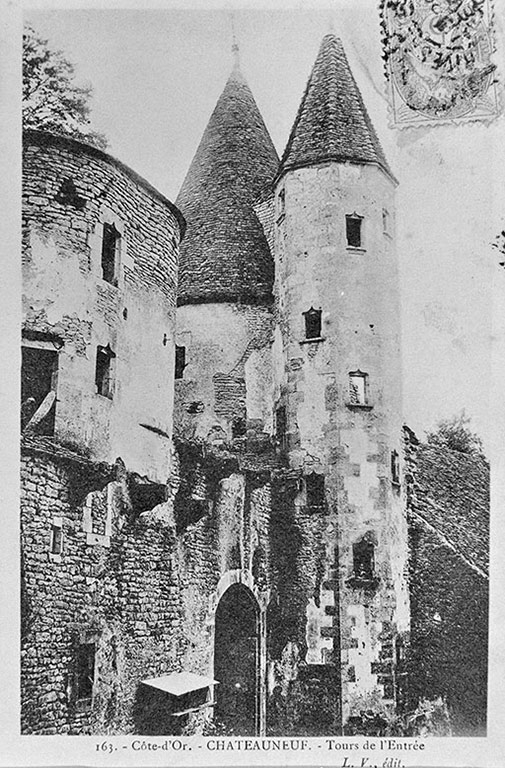  château fort © Michel Thierry / Région Bourgogne-Franche-Comté, Inventaire du patrimoine - 1994