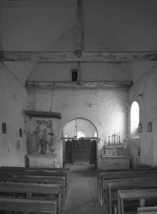 Vue intérieure prise de l'entrée. © Jean-Luc Duthu / Région Bourgogne-Franche-Comté, Inventaire du patrimoine - 1994