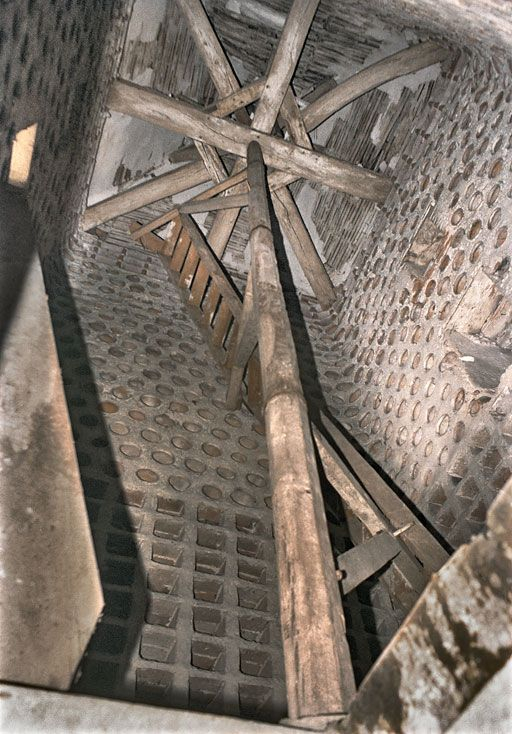 Intérieur du colombier. © Bernard Sonnet / Région Bourgogne-Franche-Comté, Inventaire du patrimoine - 1995