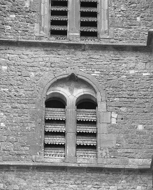 Clocher, face antérieure : baies inférieures. © Jean-Luc Duthu / Région Bourgogne-Franche-Comté, Inventaire du patrimoine - 1995