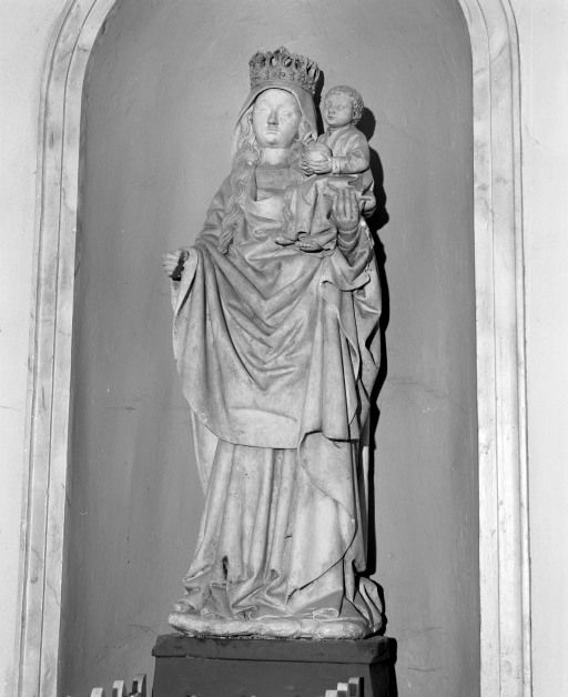 Vue de face © Michel Rosso / Région Bourgogne-Franche-Comté, Inventaire du patrimoine - 2001