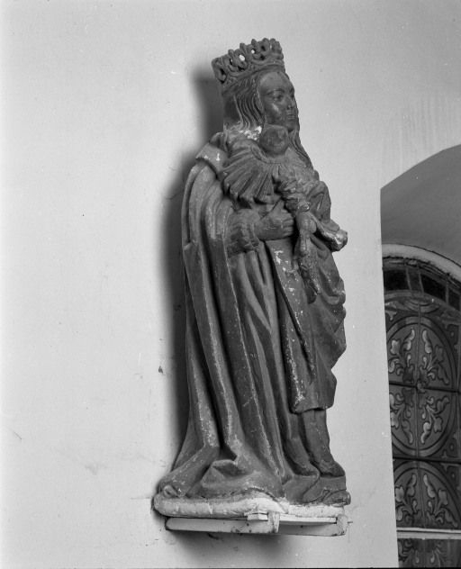 Vue de trois-quarts. © Michel Rosso / Région Bourgogne-Franche-Comté, Inventaire du patrimoine - 2001