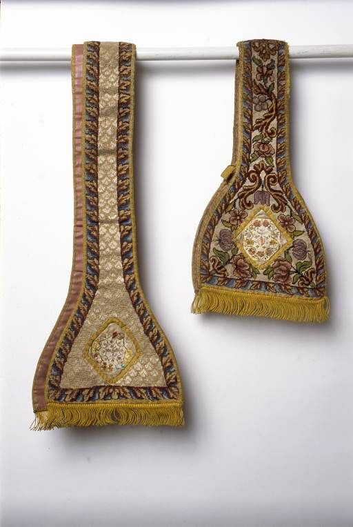 Etole et manipule. © Michel Rosso / Région Bourgogne-Franche-Comté, Inventaire du patrimoine - 2001