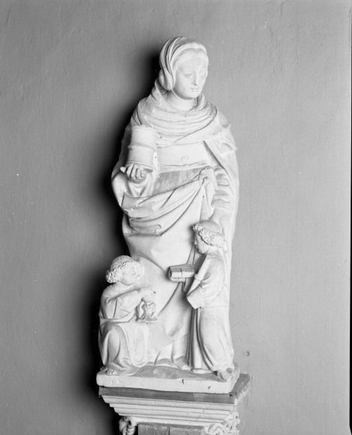 Groupe sculpté : Marie Salomé, de face. © Michel Rosso / Région Bourgogne-Franche-Comté, Inventaire du patrimoine - 2001