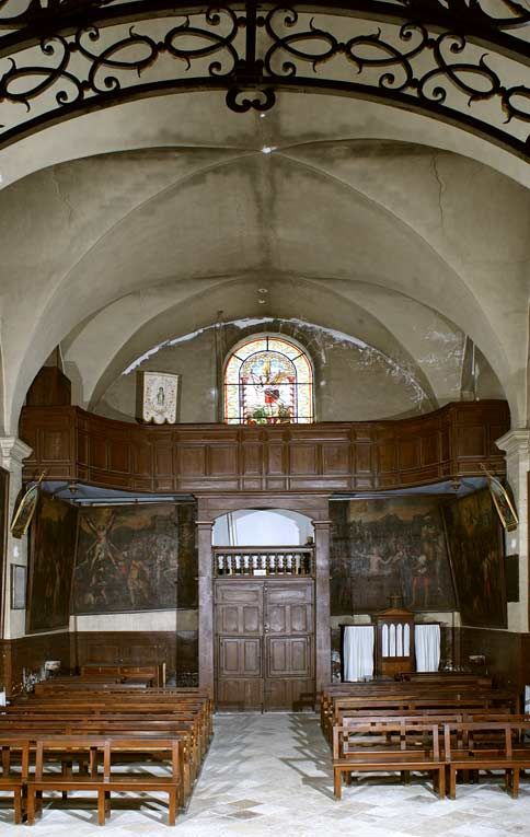 Chapelle : nef et tribune. © Michel Thierry / Région Bourgogne-Franche-Comté, Inventaire du patrimoine - 2002