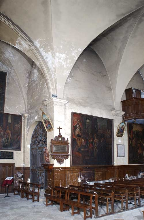 Chapelle : angle du bras droit du transept et de la nef. © Michel Thierry / Région Bourgogne-Franche-Comté, Inventaire du patrimoine - 2002