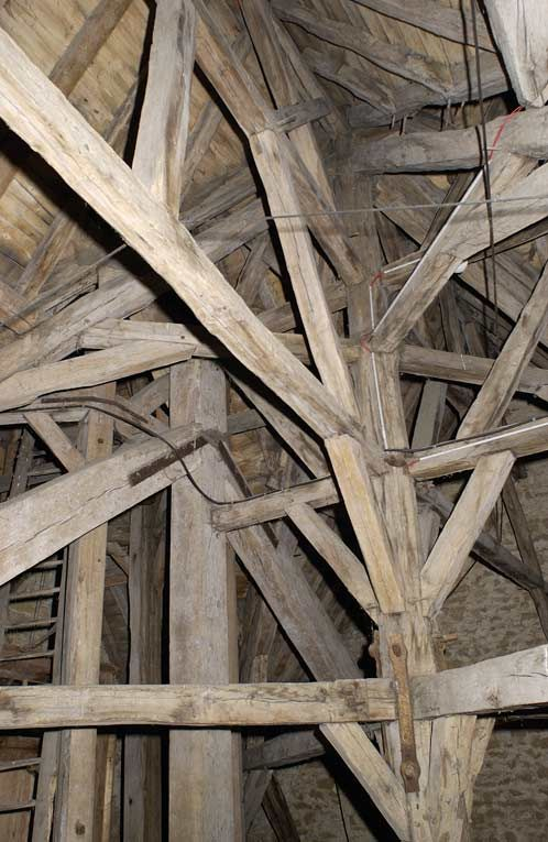 Chapelle : charpente. © Michel Thierry / Région Bourgogne-Franche-Comté, Inventaire du patrimoine - 2002