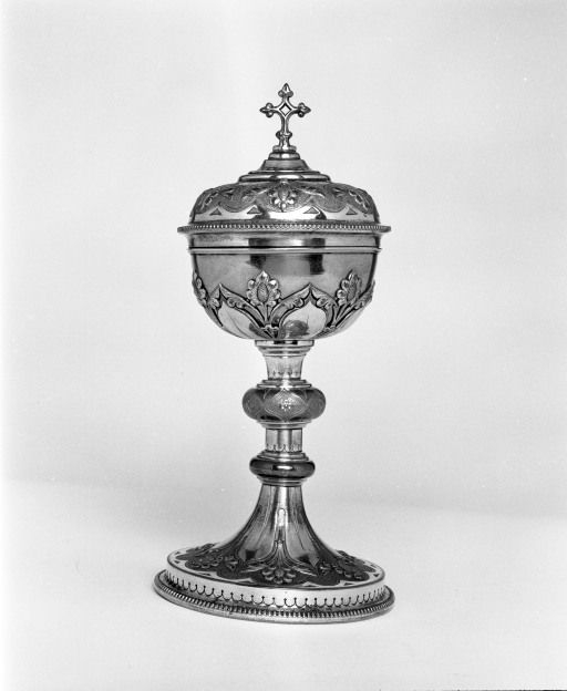 Ciboire. © Michel Rosso / Région Bourgogne-Franche-Comté, Inventaire du patrimoine - 2002