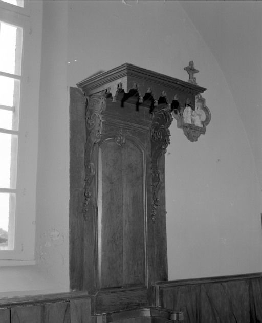 Dossier et dais. © Michel Rosso / Région Bourgogne-Franche-Comté, Inventaire du patrimoine - 2002