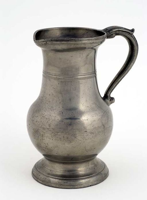 Vue d'ensemble de l'un des pichets © Michel Thierry / Région Bourgogne-Franche-Comté, Inventaire du patrimoine - 2003