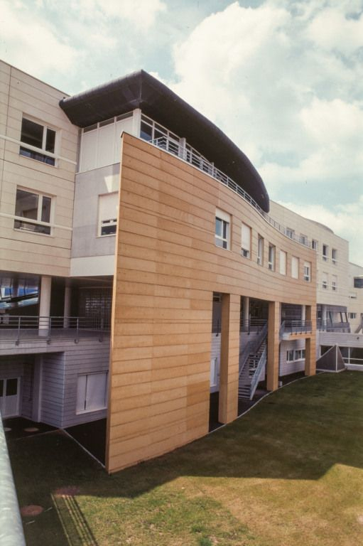 Façade antérieure, détail de la partie gauche. © Jean-Luc Duthu / Région Bourgogne-Franche-Comté, Inventaire du patrimoine - 2003