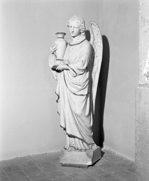 Ange gauche. © Michel Rosso / Région Bourgogne-Franche-Comté, Inventaire du patrimoine - 2003