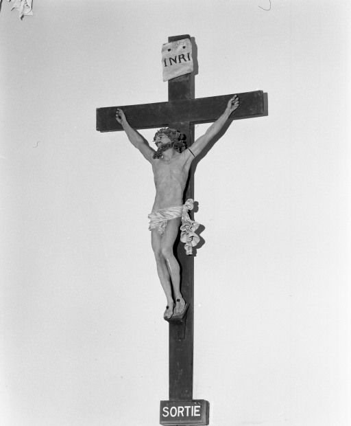 Vue d'ensemble de trois-quarts gauche. © Michel Rosso / Région Bourgogne-Franche-Comté, Inventaire du patrimoine - 2003