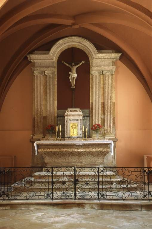 Maître-autel et son retable. © Michel Rosso / Région Bourgogne-Franche-Comté, Inventaire du patrimoine - 2003