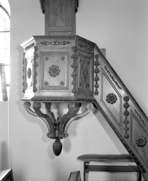 Cuve. © Michel Rosso / Région Bourgogne-Franche-Comté, Inventaire du patrimoine - 2003